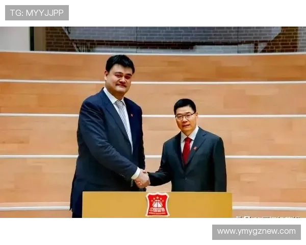 曾强姚明:从篮球场到商业巨头的传奇之路与人生启示 曾强姚明:从篮球场到商业巨头的传奇之路与人生启示