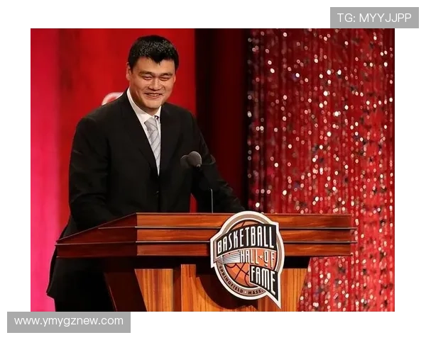 邓肯与姚明的巅峰对决:NBA历史上的经典比赛回顾与分析